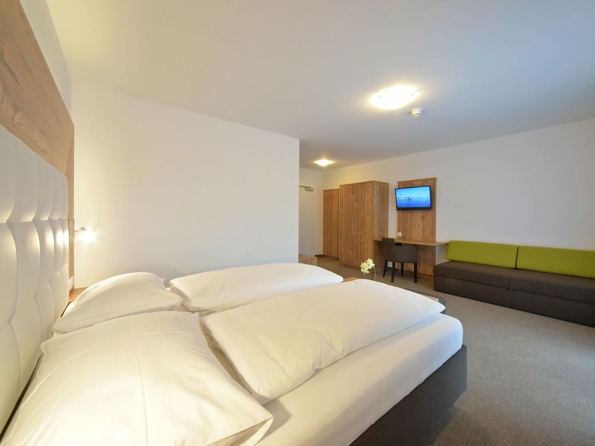 Hotel Berghof 米尔施塔特 外观 照片